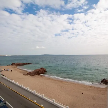 شقة Luxury 1 Bed Seafront Escape In