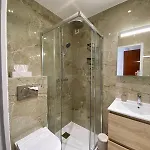 Luxury 1 Bed Seafront Escape In * Cannes