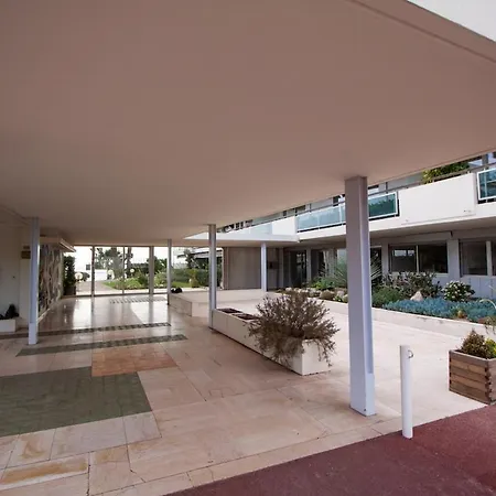 Luxury 1 Bed Seafront Escape In Lejlighed *