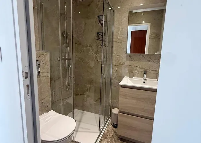 Luxury 1 Bed Seafront Escape In